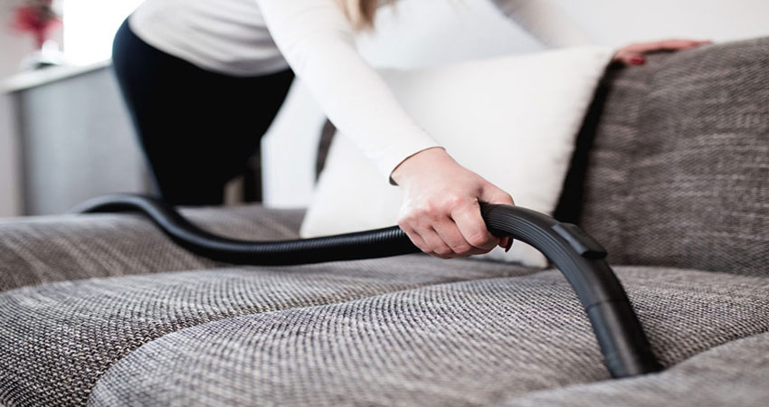 چگونه با شامپو فرش مبل ها را تمیز کنیم