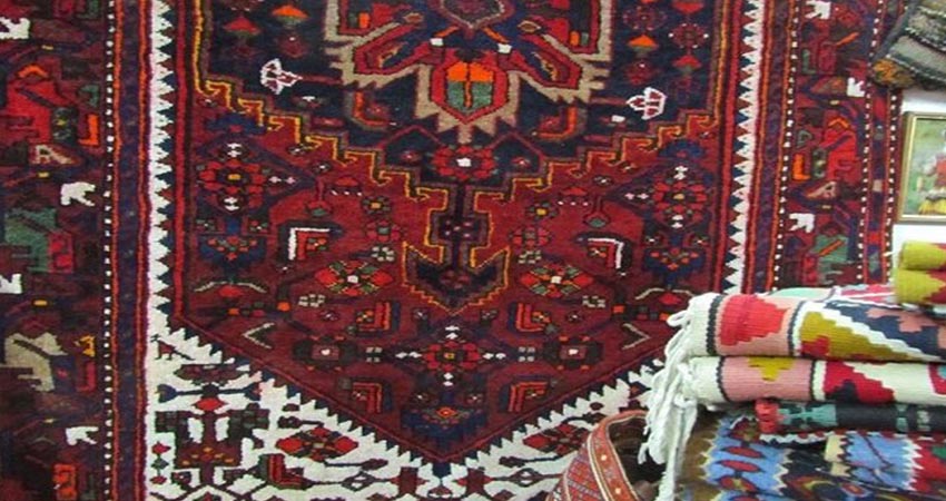 مشخصات فرش دستباف اصفهان