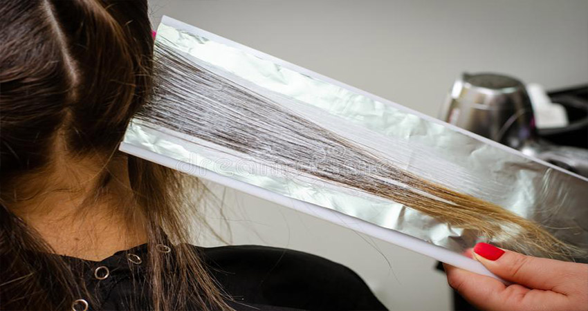 آموزش قدم به قدم رنگ کردن مو در خانه از زبان آرایشگران