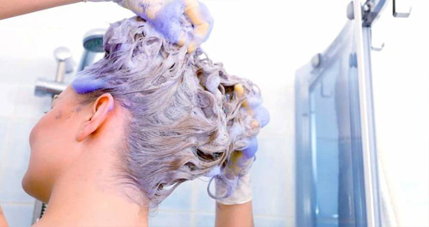 آیا استفاده کردن از شامپو رنگ مو کار درستی است؟