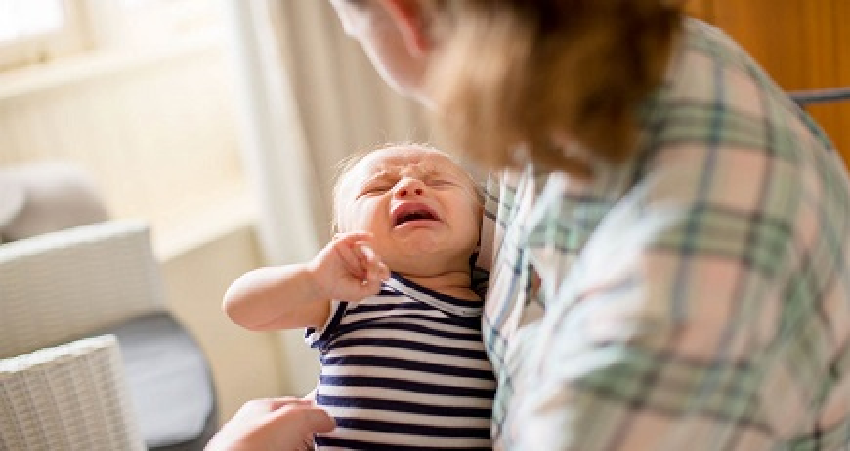 علت شیر نخوردن نوزاد تازه متولد شده