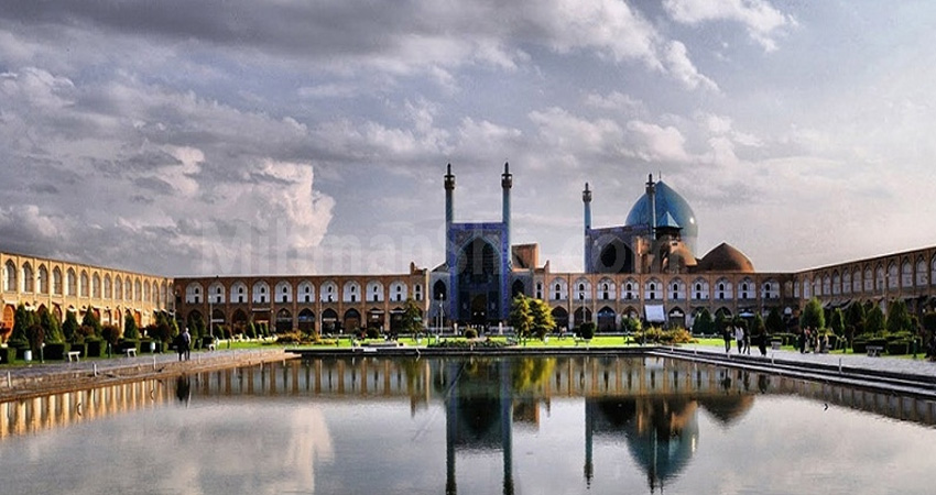 مرکز اصفهان کجاست؟ 