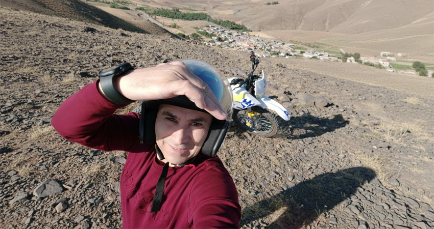 فعالیت های حرفه ای رحمان چمن دار